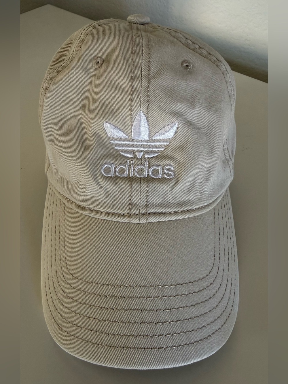 Classic adidas Originals Trefoil Beige 100% Cotton Adjustable Cap Hat